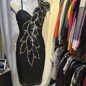 Lillie Rubin Black and Gold One Shoulder Dress